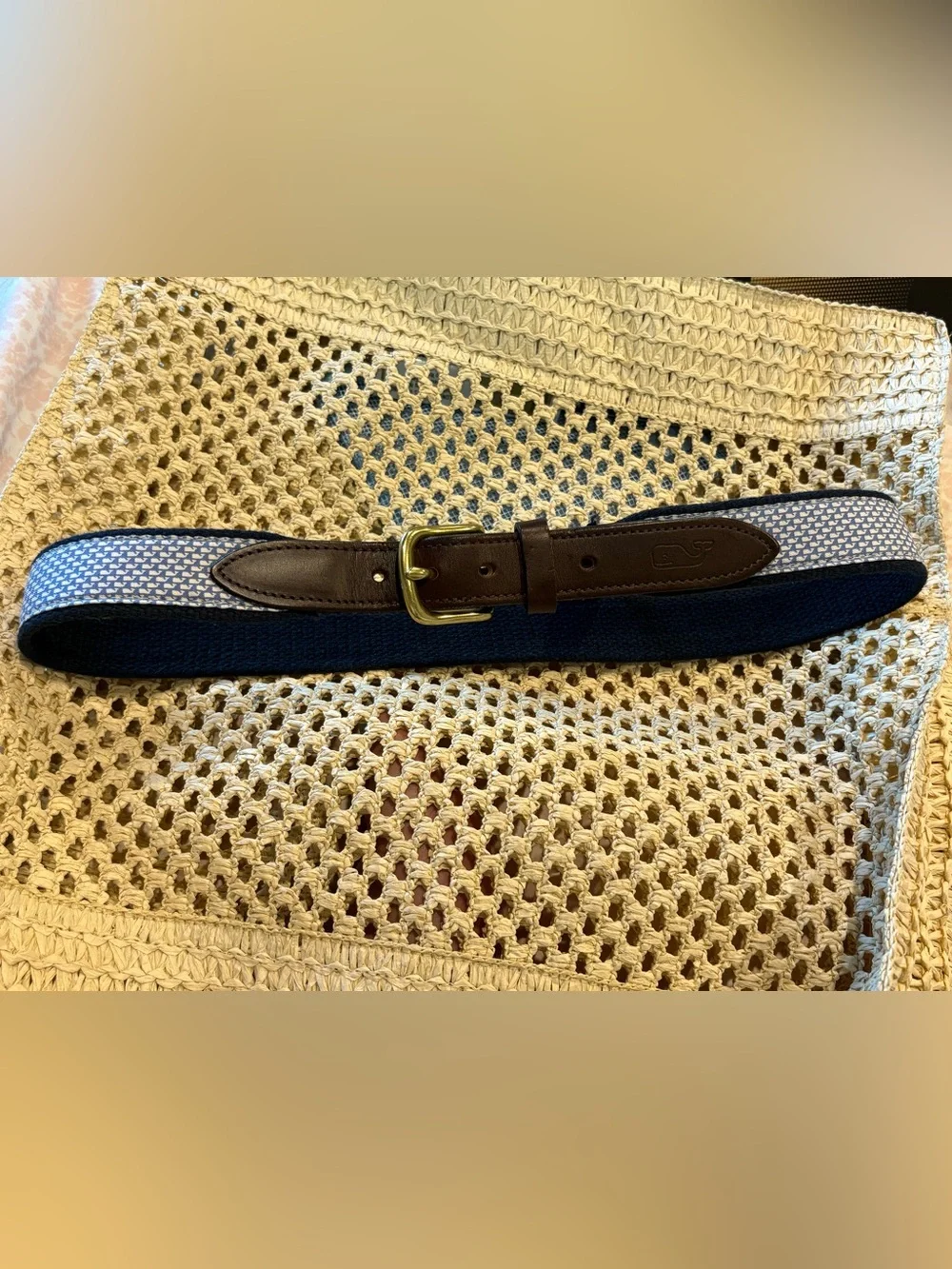 Vineyard Vines Vineyard Whale Canvas Club Belt navy size 28 excellent condition